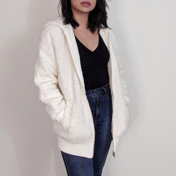 Forever 21 Faux Shearling Bomber Jacket - Picture 4 of 7